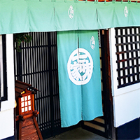 産寧坂側にある勝手口 七味家の店舗画像⑫